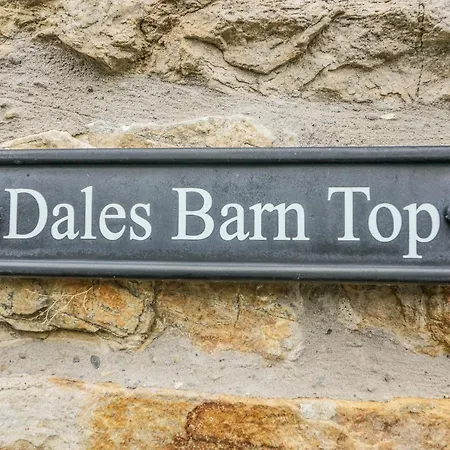 Dales Barn *